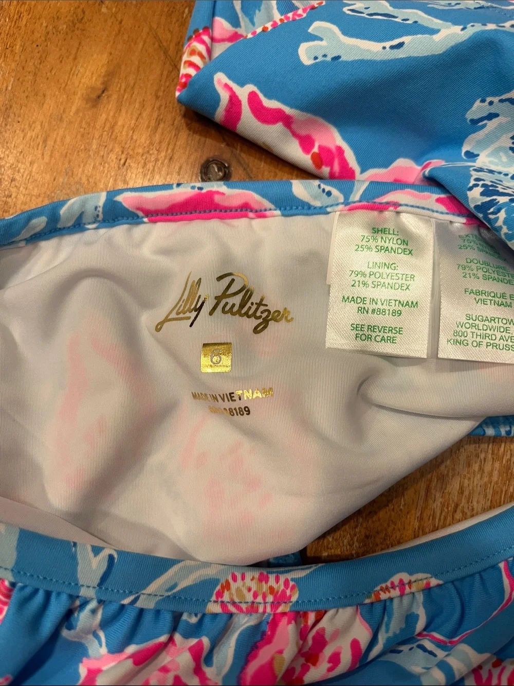 NWT Lilly Pulitzer Bahamian Rhapsody Short-Sleeve Rashguard Bikini Set